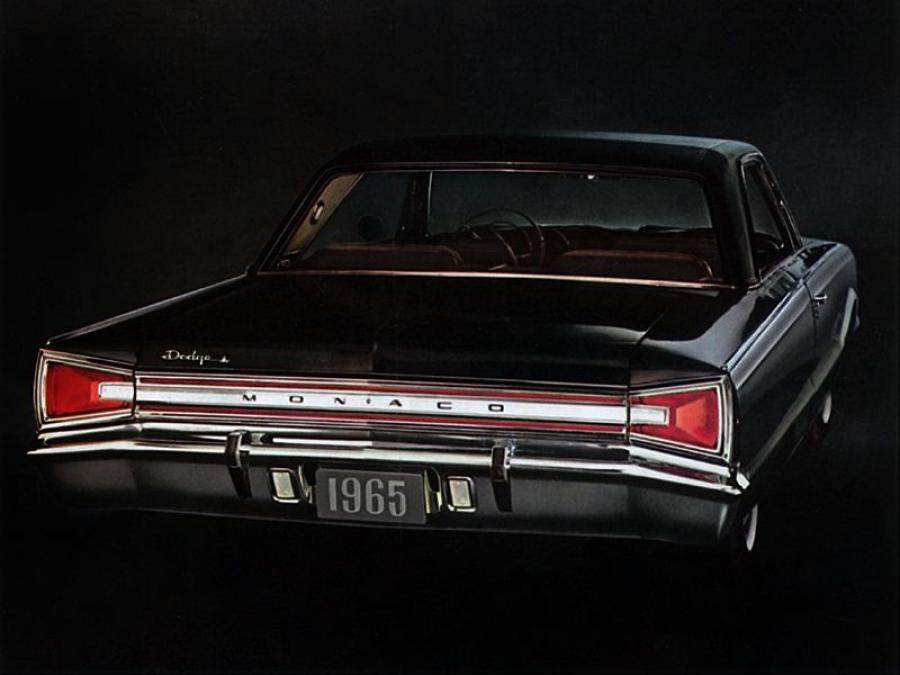  Dodge Monaco Hardtop Coupe 1965 года  (фото 6 из 7)